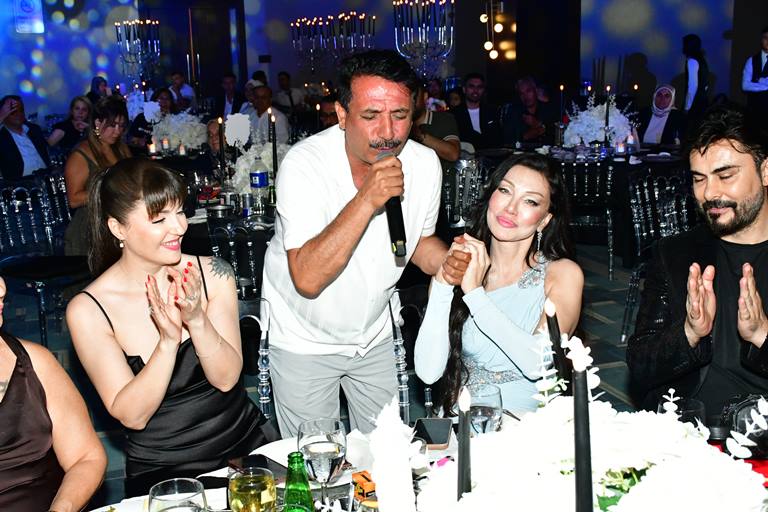 Gaziantep�te Y�ld�zlar Geçidi: �amdanc� ve By Mustafa Aç�l��� ile Green Park�ta Görkemli Gala